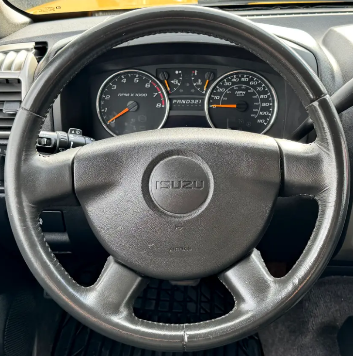 Steering Wheel Cover for Isuzu i-370 & Rodeo (2003–2008) Cover My Wheel