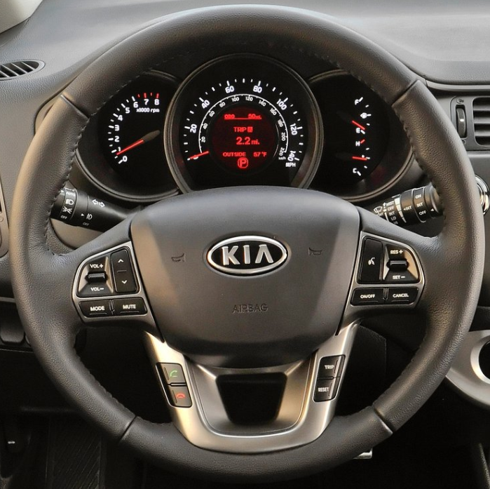 Steering Wheel Cover for Kia K2 & Rio (2011–2017) Cover My Wheel