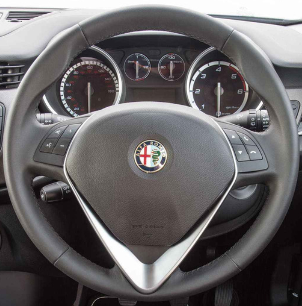Steering Wheel Cover for Alfa Romeo Giulietta (2014–2021) & MiTo (2014–2019) Cover My Wheel