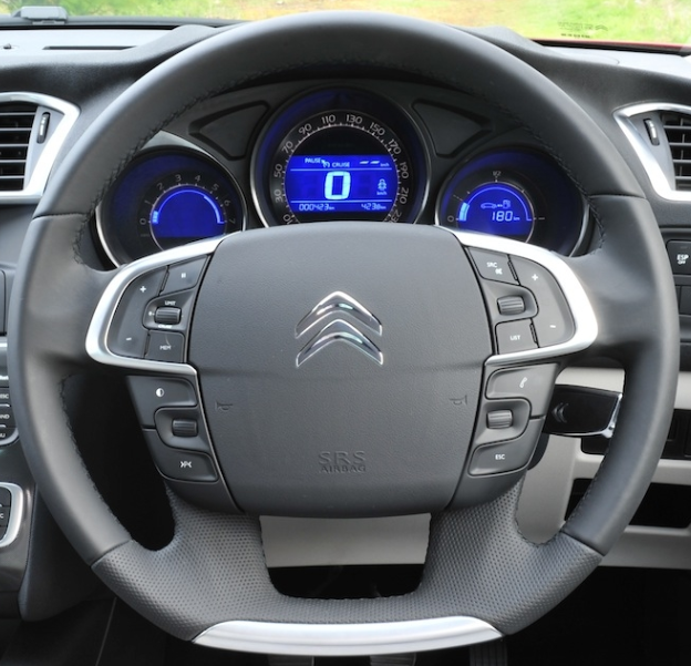 Steering Wheel Cover for Citroën C4, C4L & DS4 (2011–2015) Cover My Wheel