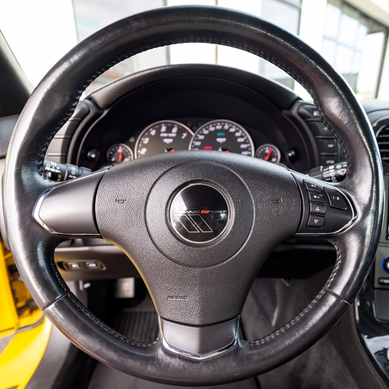 Steering Wheel Cover for Chevrolet Corvette C6 (2012–2013) Cover My Wheel