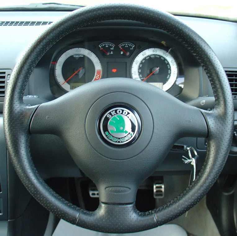 Steering Wheel Cover for Skoda Fabia 2004–2005 Cover My Wheel